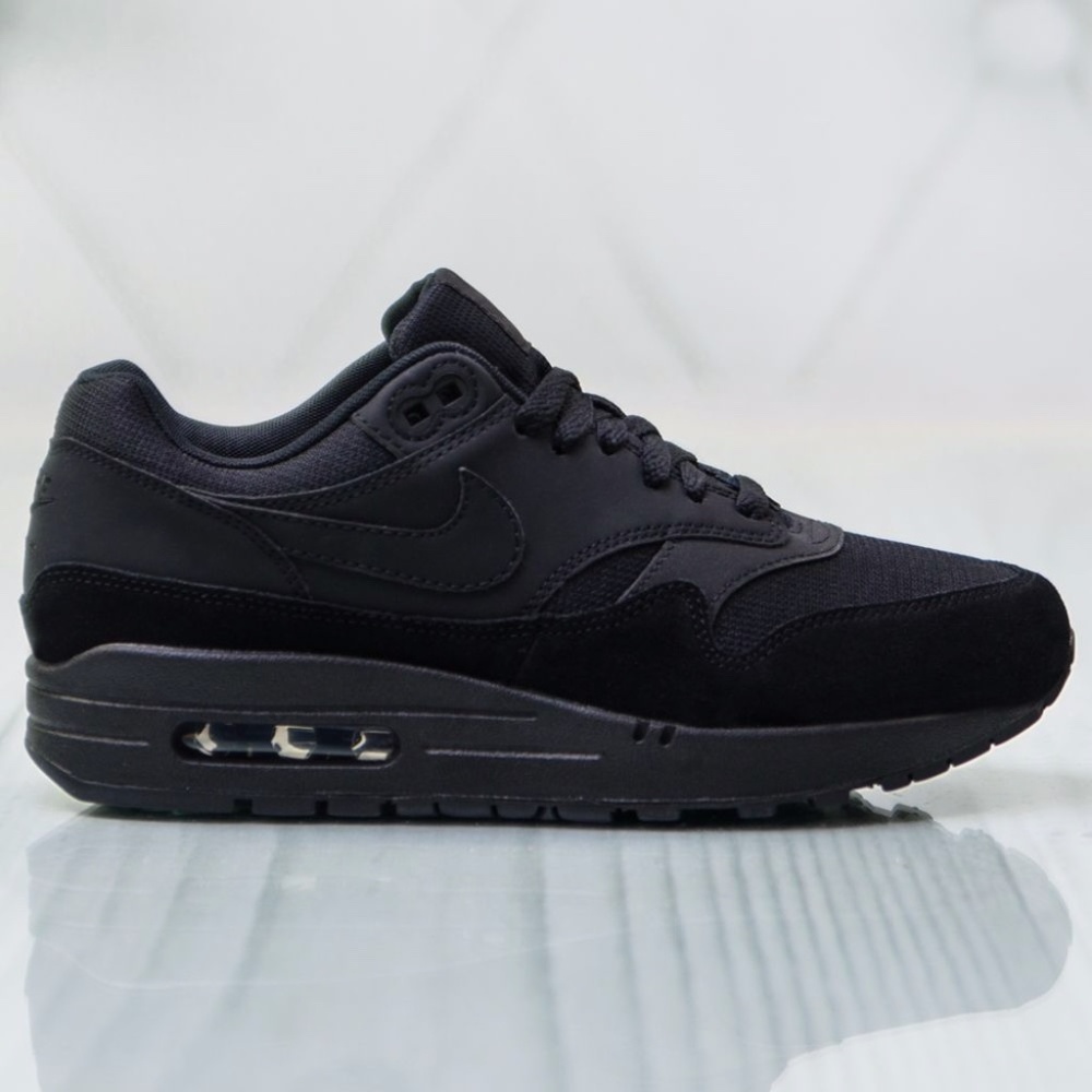 Nike Air Max 1 Women's Shoes Sneakers Black White